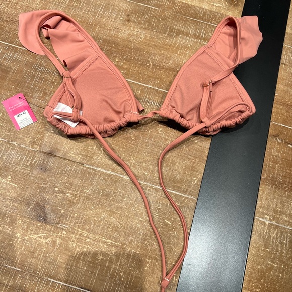 XHILARATION Women's Ruffle Bralette Bikini Top - Picture 3 of 4